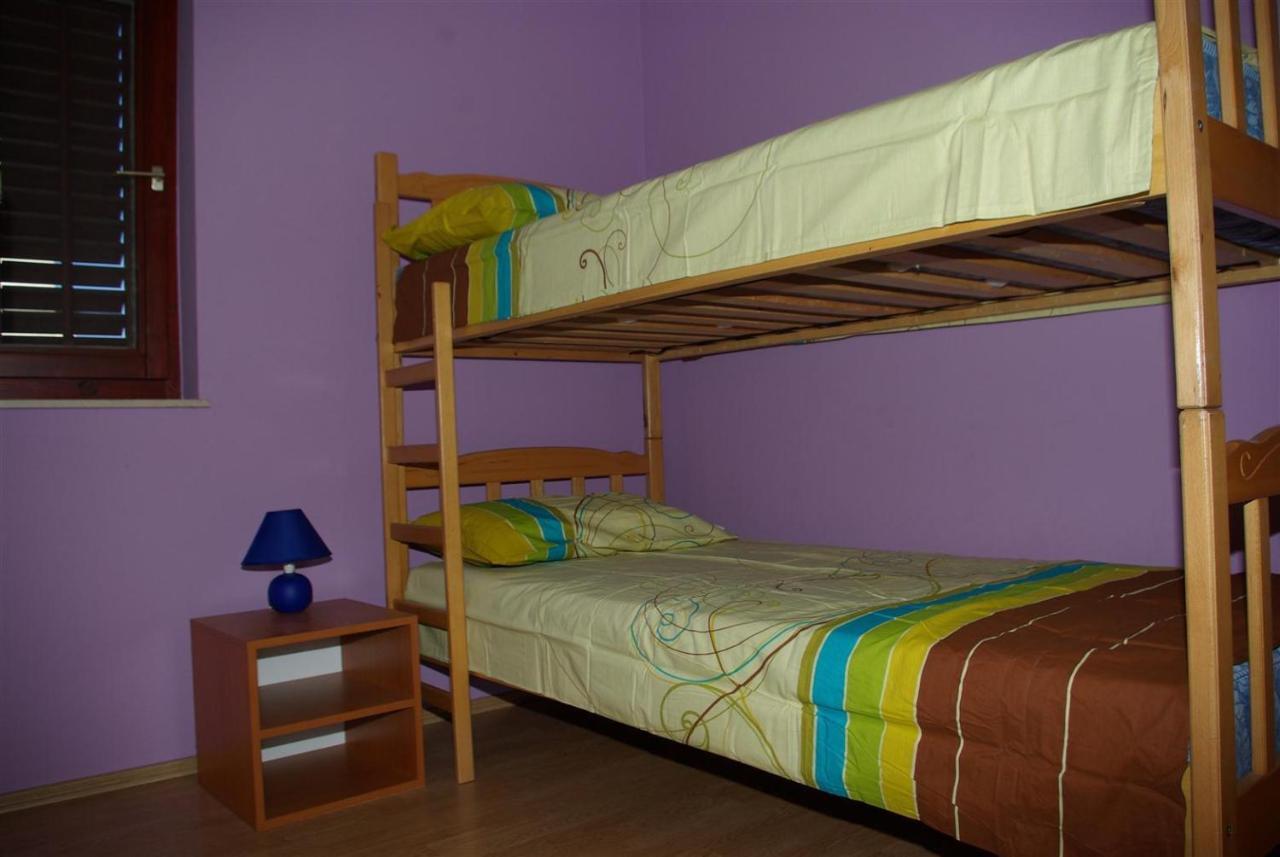 Villa Lili Пула Екстериор снимка