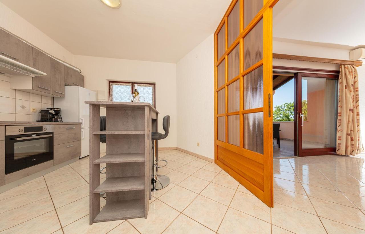 Villa Lili Пула Екстериор снимка